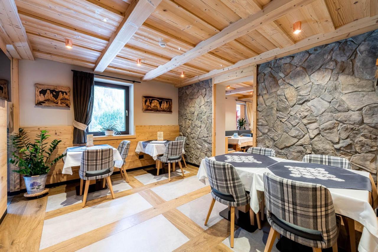 Garni Letizia Bed & Breakfast Campitello di Fassa Dış mekan fotoğraf